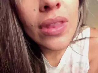 sunrisee's Live Sex Cam Show