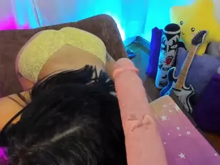 antonellasmithh's Live Sex Cam Show
