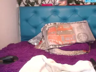 sarawiills's Live Sex Cam Show