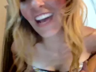 hannahkisses's Live Sex Cam Show