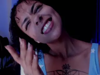 Sra. NATASHA WALKER's Live Sex Cam Show