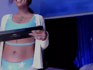 Sra. NATASHA WALKER's Live Sex Cam Show