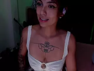Sra. NATASHA WALKER's Live Sex Cam Show