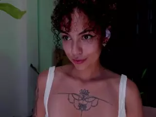 Sra. NATASHA WALKER's Live Sex Cam Show