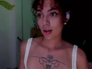 Sra. NATASHA WALKER's Live Sex Cam Show