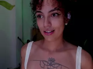 Sra. NATASHA WALKER's Live Sex Cam Show