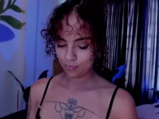 Sra. NATASHA WALKER's Live Sex Cam Show