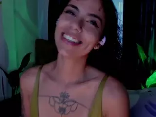 Sra. NATASHA WALKER's Live Sex Cam Show