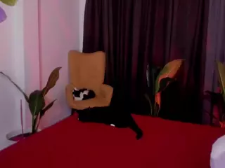 Sra. NATASHA WALKER's Live Sex Cam Show