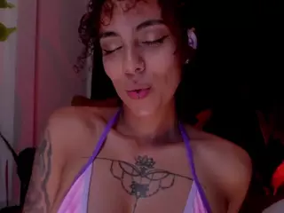 Sra. NATASHA WALKER's Live Sex Cam Show