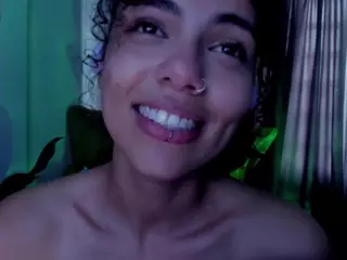 Sra. NATASHA WALKER's Live Sex Cam Show