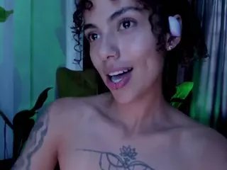 Sra. NATASHA WALKER's Live Sex Cam Show