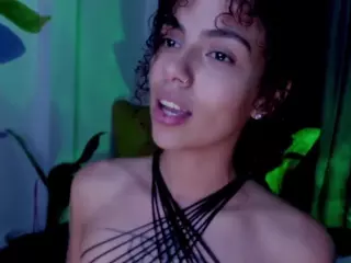 Sra. NATASHA WALKER's Live Sex Cam Show