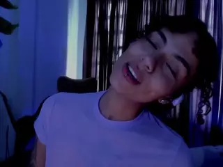Sra. NATASHA WALKER's Live Sex Cam Show