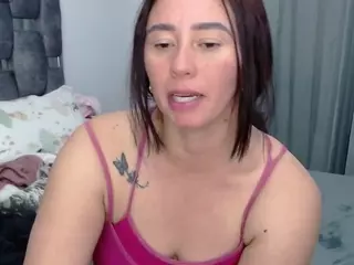 caylin's Live Sex Cam Show