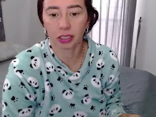 caylin's Live Sex Cam Show