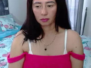 caylin's Live Sex Cam Show