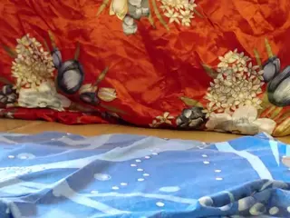 larahotr's Live Sex Cam Show