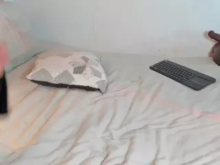 valeryguti1's Live Sex Cam Show