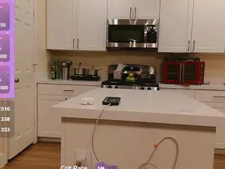 blondiewithanass's Live Sex Cam Show