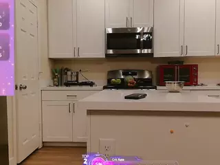 blondiewithanass's Live Sex Cam Show