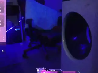 blondiewithanass's Live Sex Cam Show