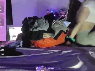 blondiewithanass's Live Sex Cam Show