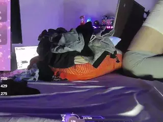 blondiewithanass's Live Sex Cam Show