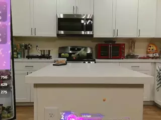 blondiewithanass's Live Sex Cam Show