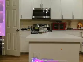 blondiewithanass's Live Sex Cam Show