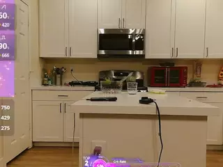 blondiewithanass's Live Sex Cam Show