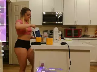 blondiewithanass's Live Sex Cam Show
