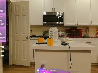 blondiewithanass's Live Sex Cam Show