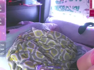 blondiewithanass's Live Sex Cam Show