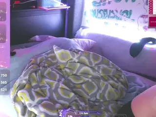 blondiewithanass's Live Sex Cam Show
