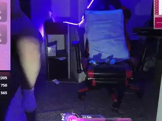 blondiewithanass's Live Sex Cam Show
