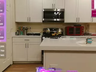 blondiewithanass's Live Sex Cam Show
