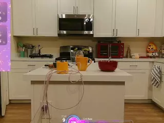 blondiewithanass's Live Sex Cam Show