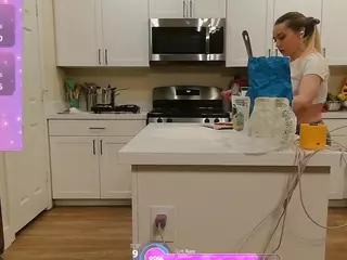 blondiewithanass's Live Sex Cam Show