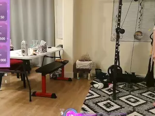 blondiewithanass's Live Sex Cam Show
