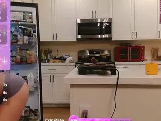 blondiewithanass's Live Sex Cam Show