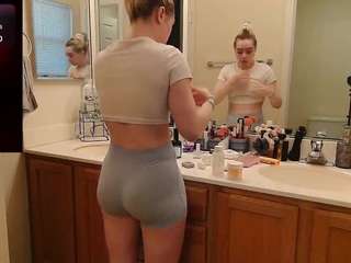 Live cam show with blondiewithanass