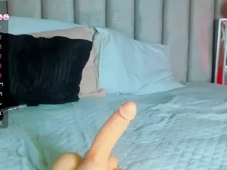 Isabella's Live Sex Cam Show
