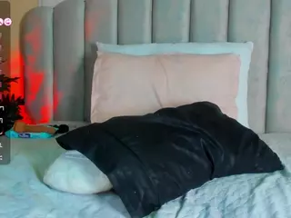 Isabella's Live Sex Cam Show
