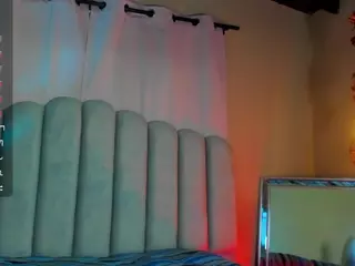 Isabella's Live Sex Cam Show