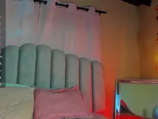 Isabella's Live Sex Cam Show