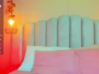 Isabella's Live Sex Cam Show