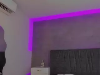 Carolina's Live Sex Cam Show