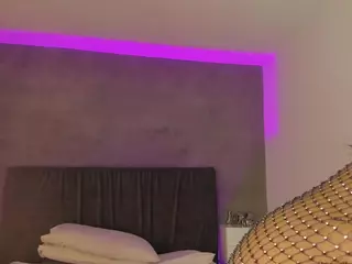 Carolina's Live Sex Cam Show