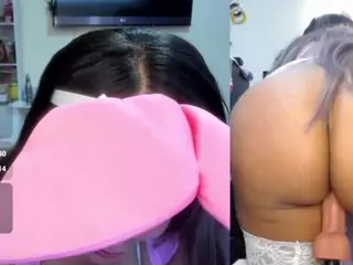 sara-seexy's Live Sex Cam Show